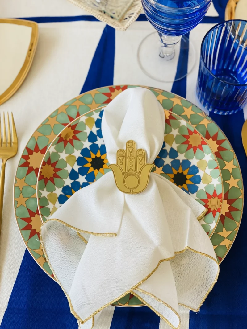 Hand Gold napkin ring with napkin