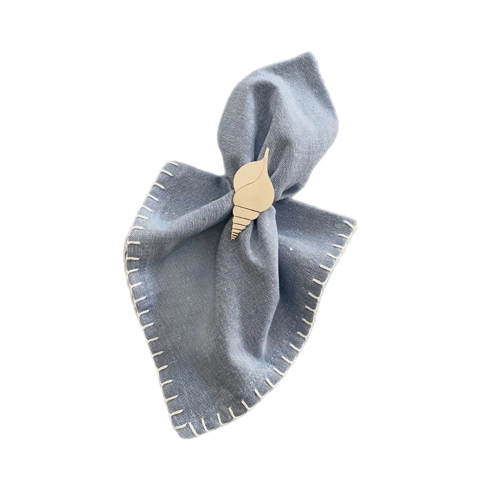 shell napkin ring with napkin